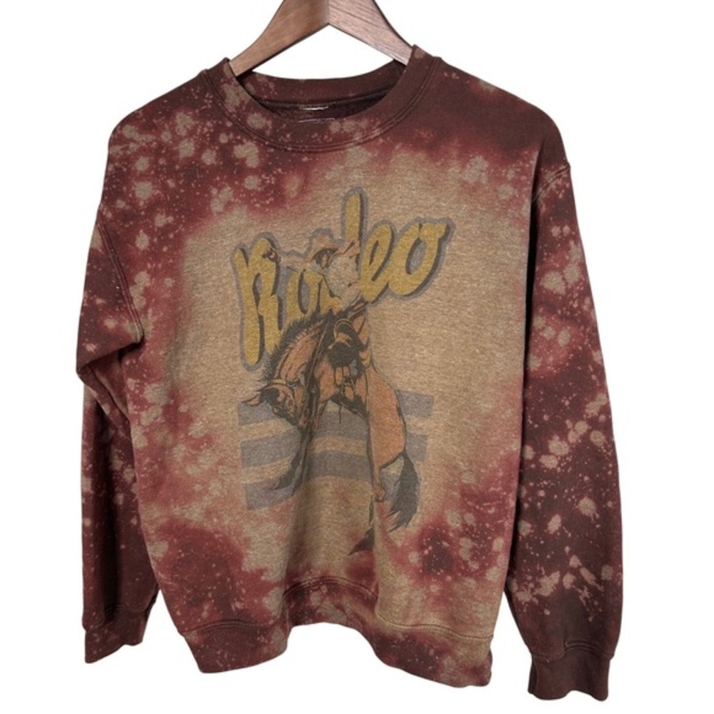 Gina Girls in Action Women Small Rodeo Faded Tie-Dye Red Sweatshirt Casual Boho - Picture 2 of 7